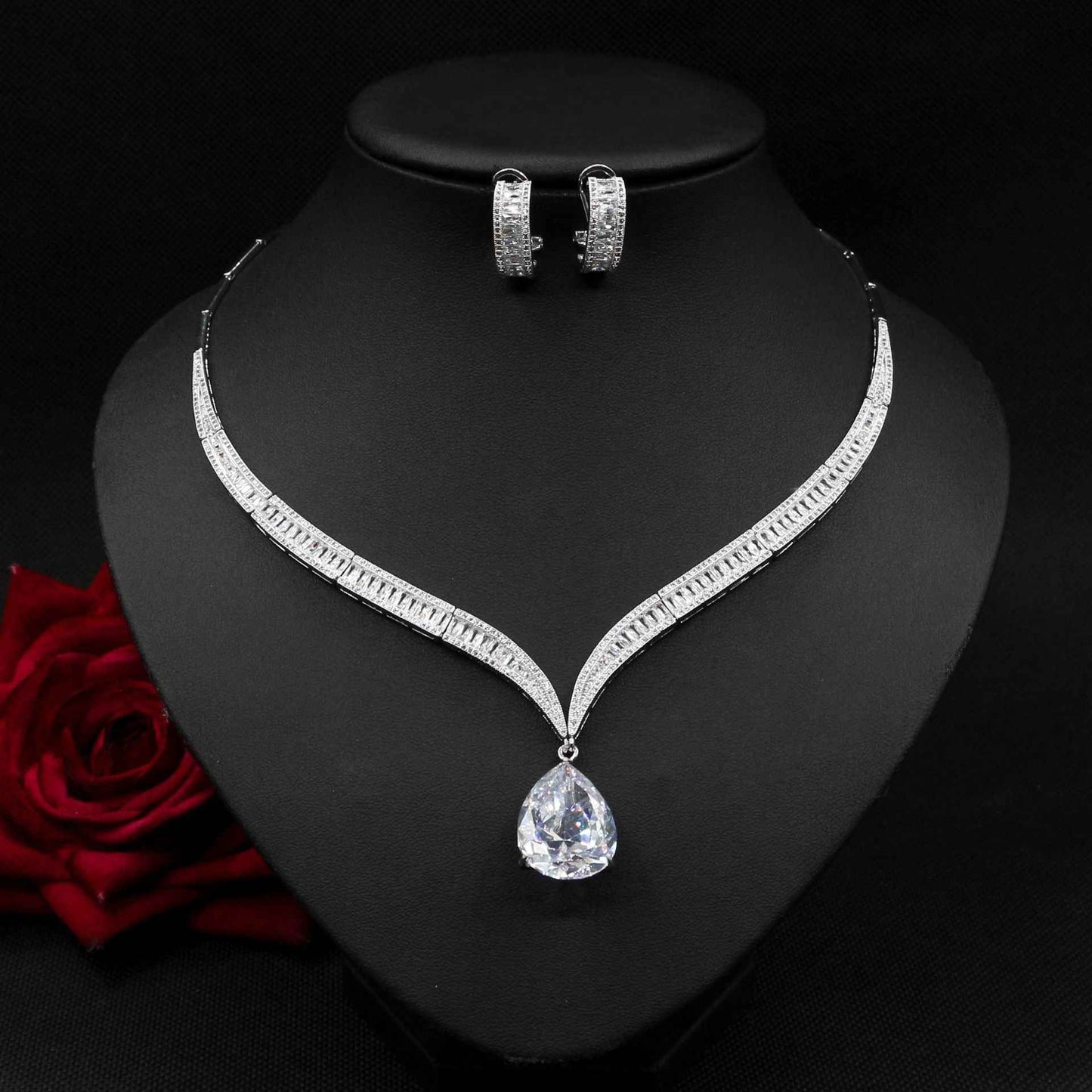 Pear Cut Zircon Necklace Set: Elegant Statement Necklace & Earring Set