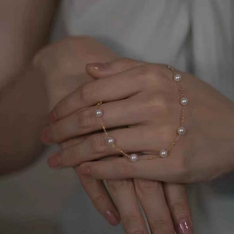 Dainty Gold Pearl Bracelet for Elegant Everyday Wear