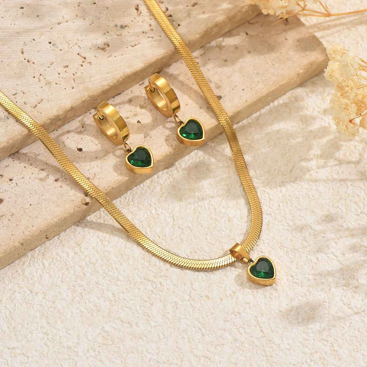 18K Gold-Plated Waterproof Hypoallergenic Green Heart Jewelry Set β Stainless Steel Necklace & Earrings