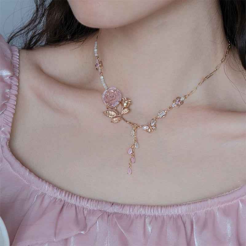 Vintage Heart Rose Necklace – Gold-Plated Copper with Mother of Pearl, Romantic Classic