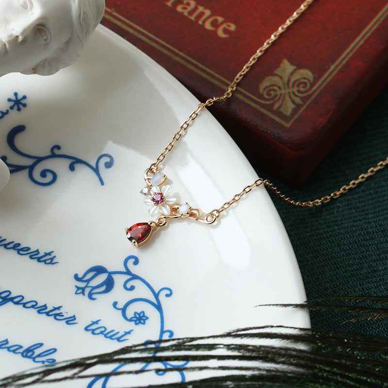 Moissanite Water Drop Necklace – Silver Floral Tassel Design with Natural Shell