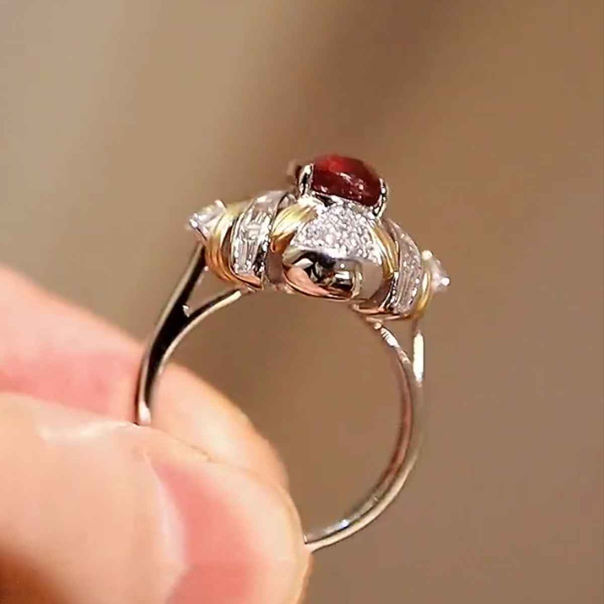 Geometric Quadrilateral Ring in S925 Sterling Silver with Yellow & White Gold Finish - Unisex Affordable Luxury Jewelry