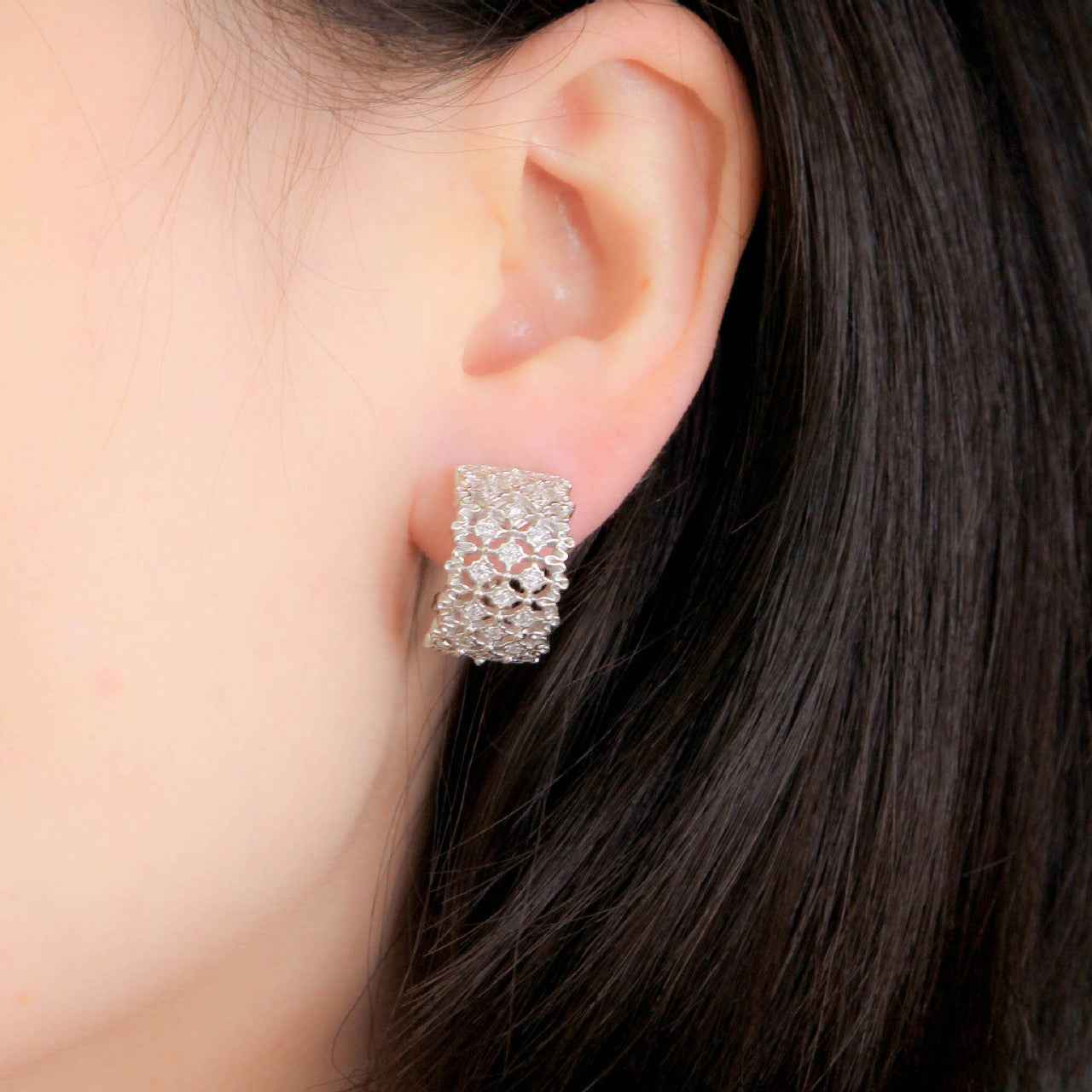 Hollow Vintage Palace Earrings - S925 Sterling Silver Retro Light Luxury Design