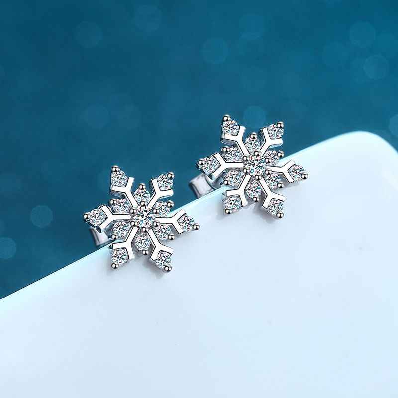 Moissanite Snowflake Earrings for Elegant Style and Sparkle