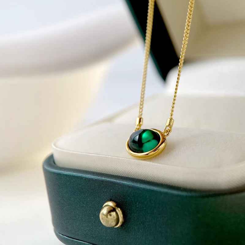 Cultivated Emerald Pendant Necklace - Geometric Luxury Design in Gold-Plated Silver