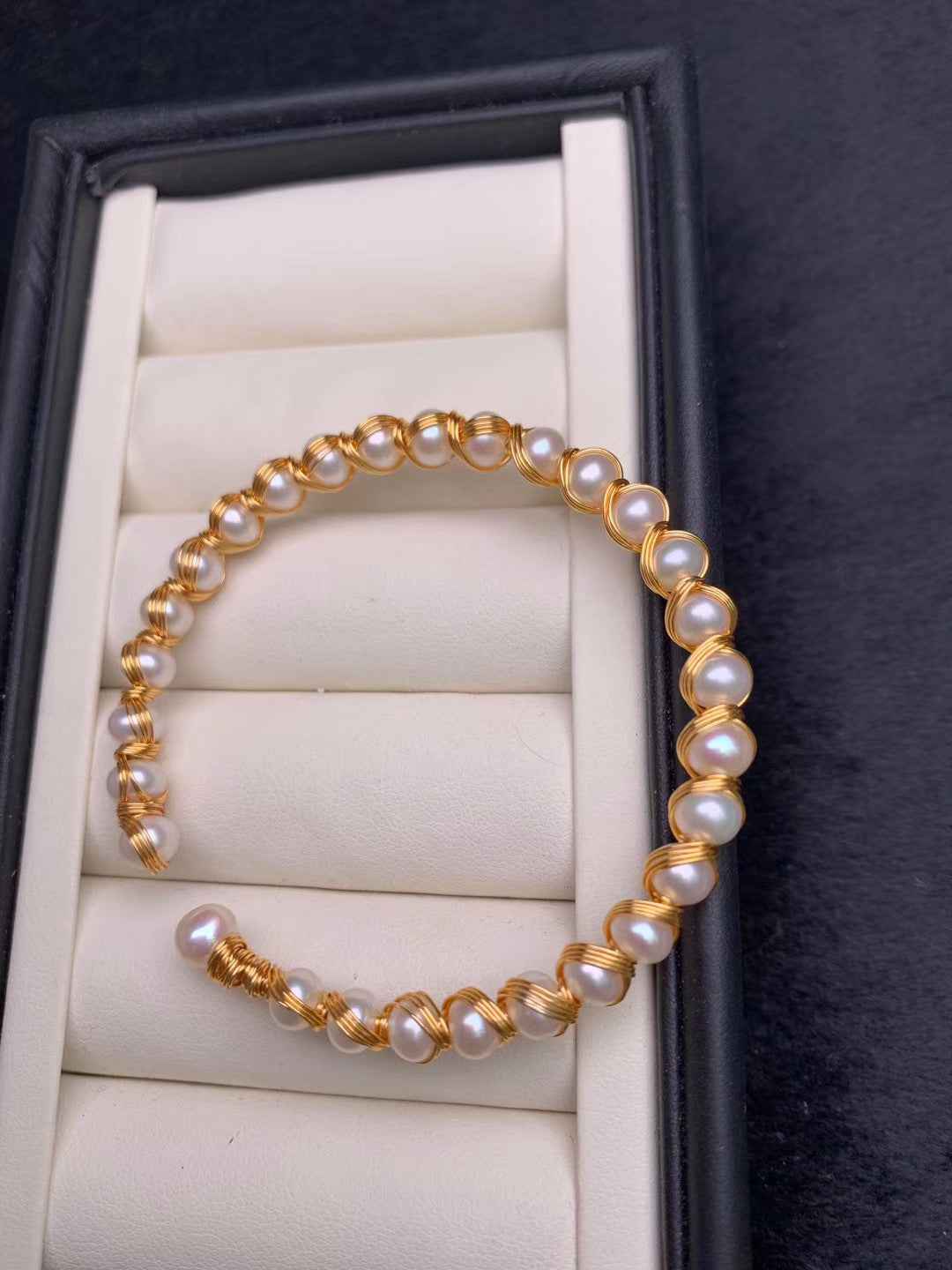 Rice Bead Pearl Bracelet - Elegant Design with Injection Gold, Individually Packaged
