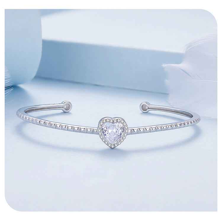 Heart-Shaped Sterling Silver Bracelet - Affordable Luxury for Romantic Occasions