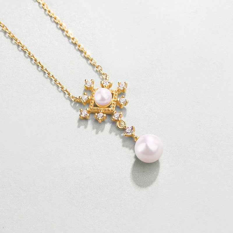 Vintage Snowflake Pearl Necklace in Sterling Silver with Freshwater Pearl and Adjustable Clavicle Chain