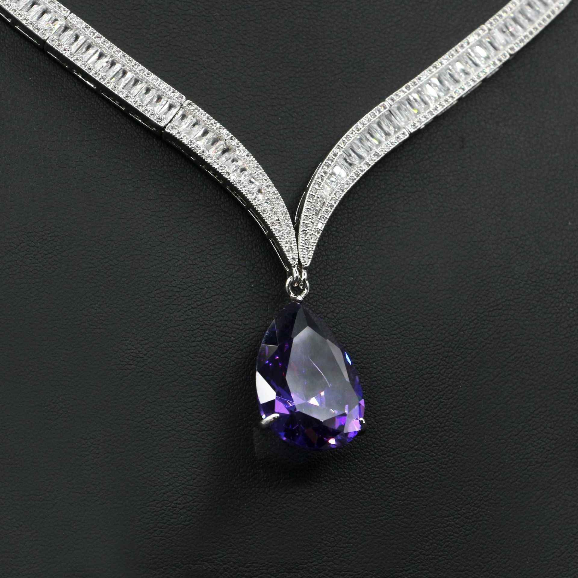 Pear Cut Zircon Necklace Set: Elegant Statement Necklace & Earring Set