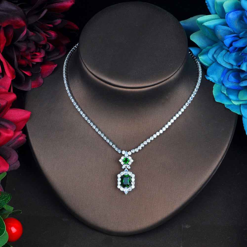 Dark Green Gemstone Jewelry Set – Elegant Simple Pendant Necklace & Matching Earrings