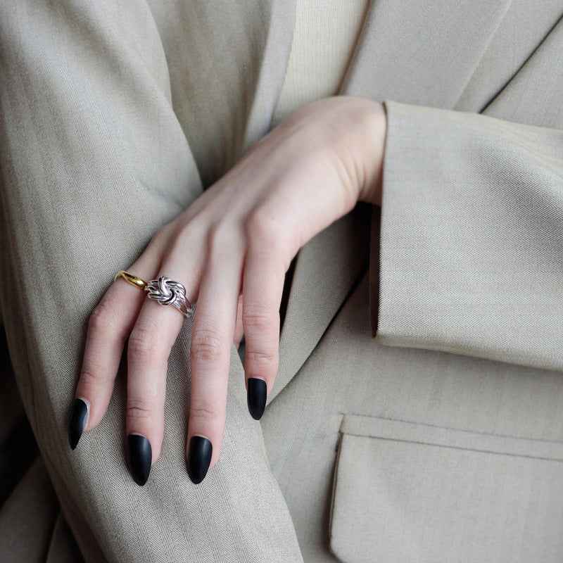 Women's Multilayer Silver Ring - Elegant Winding Design