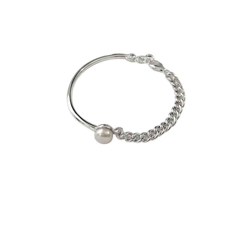Asymmetrical Pearl Silver Bracelet with Geometric Modern Design and White Gold Finish