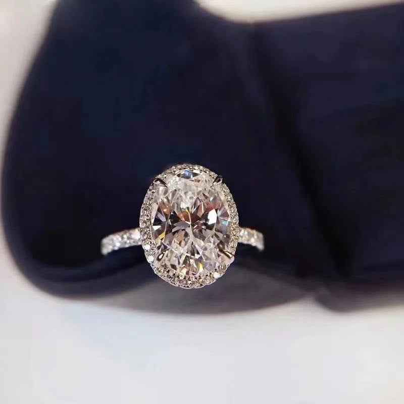 Stunning Oval Cut Moissanite Ring for Timeless Promises