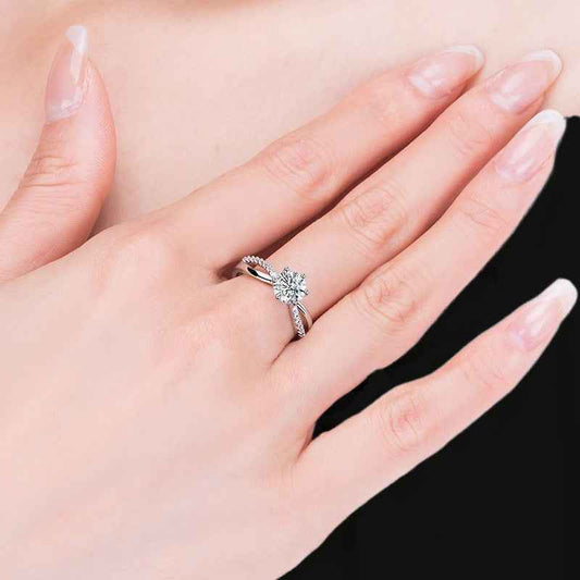 Rhinestone Adjustable Ring – Sparkling Silver Fashion Jewelry for Women