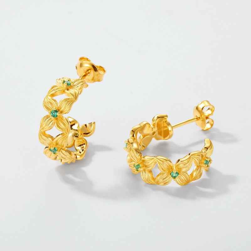 Delicate Petal Stud Earrings in 925 Sterling Silver with Gold-Plated Feminine Floral Design