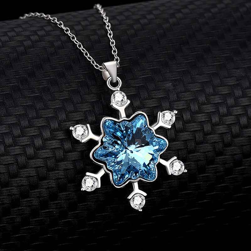 Sterling Silver Snowflake Necklace with Crystal Inlay – Elegant Winter Floral Design