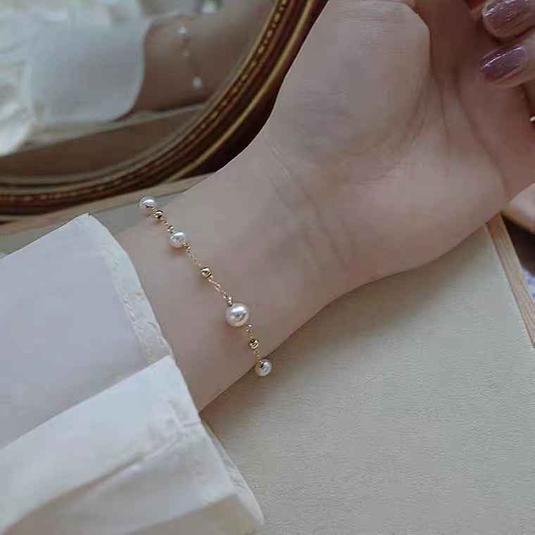 Dainty Gold Pearl Bracelet for Elegant Everyday Wear