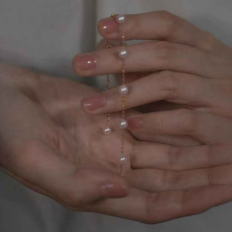 Dainty Gold Pearl Bracelet for Elegant Everyday Wear