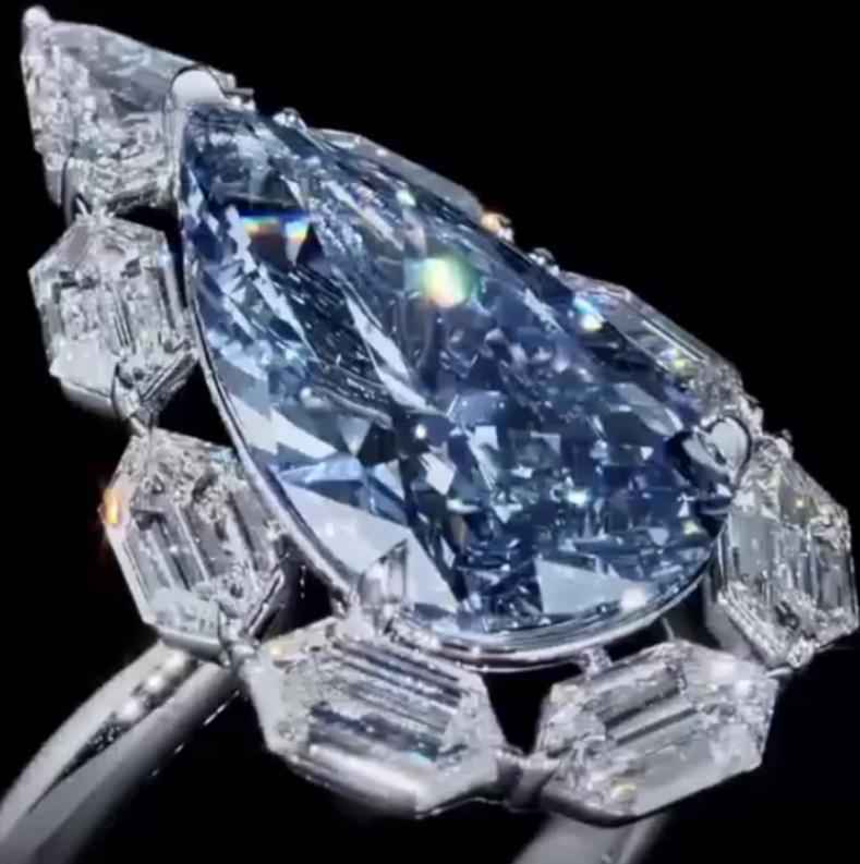 Blue Diamond Water Drop Ring - Ice Flower Cut Synthetic Gemstone & 925 Silver Women's Geometric Statement Jewelry