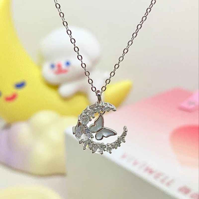 Celestial Dream Necklace - A Touch of Cosmic Elegance