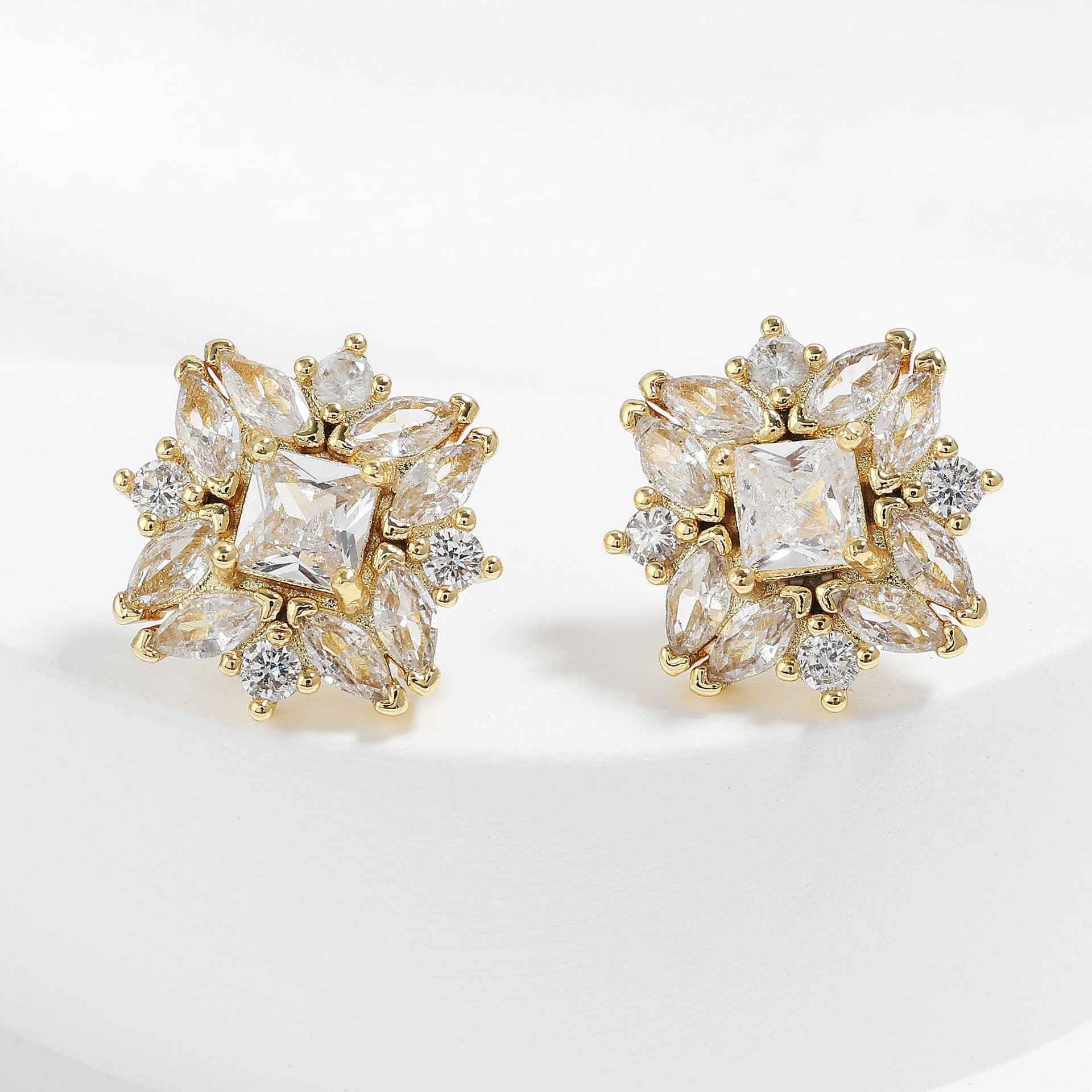 Zircon Diamond-Cut Earrings - Sparkling Cubic Zirconia Gold-Plated Copper Jewelry