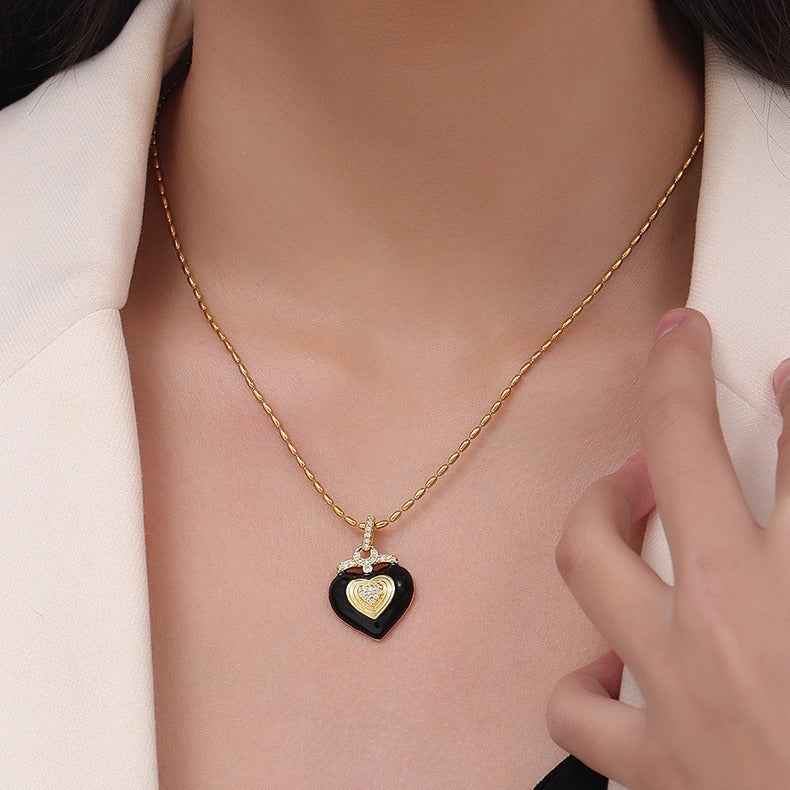Geometric Love Pendant Necklace - Modern Gold-Plated Titanium Steel Clavicle Chain for Elegant Style