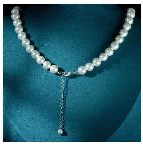 Luxury Bow Pendant Necklace - Adjustable Platinum-Plated Copper with White Finish