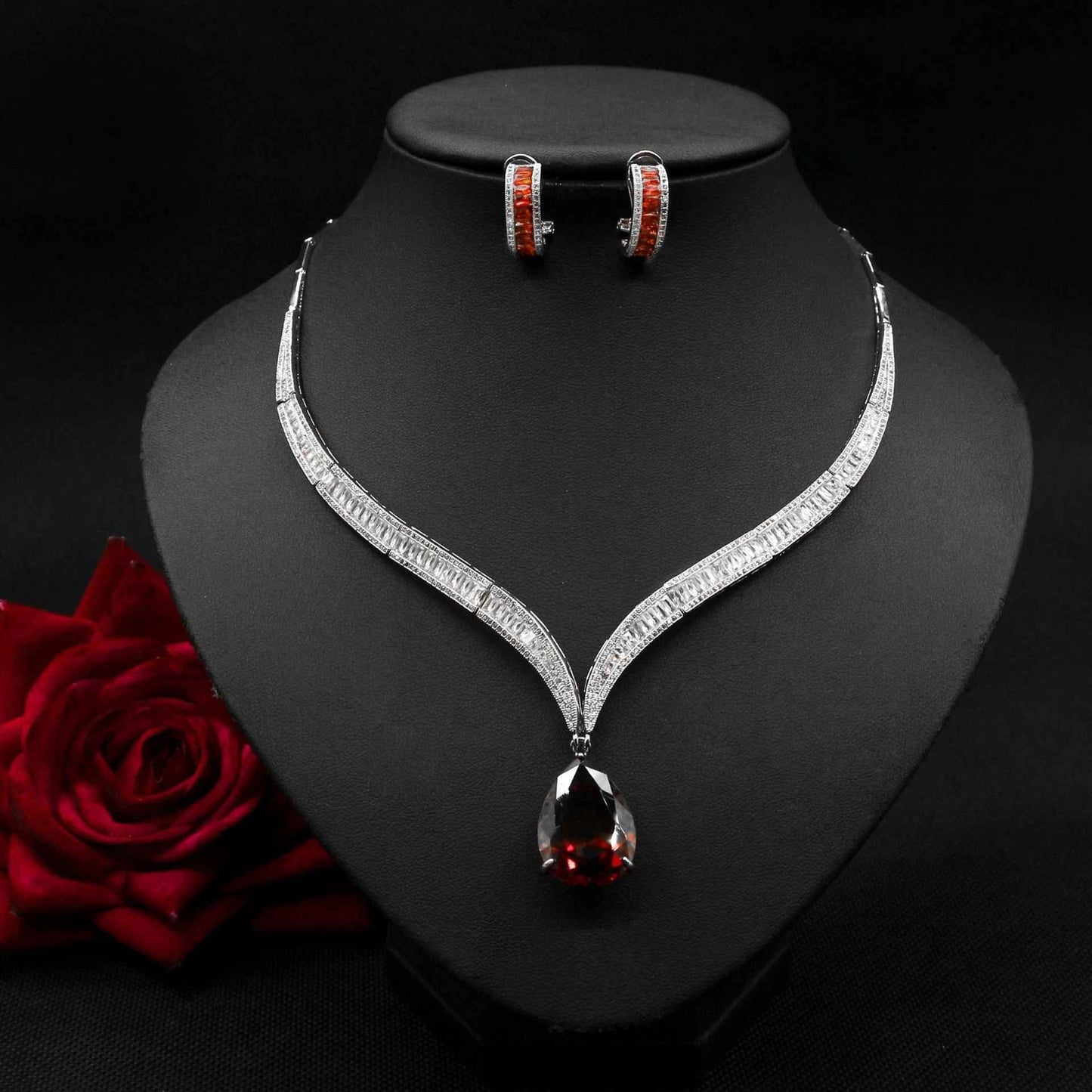 Pear Cut Zircon Necklace Set: Elegant Statement Necklace & Earring Set