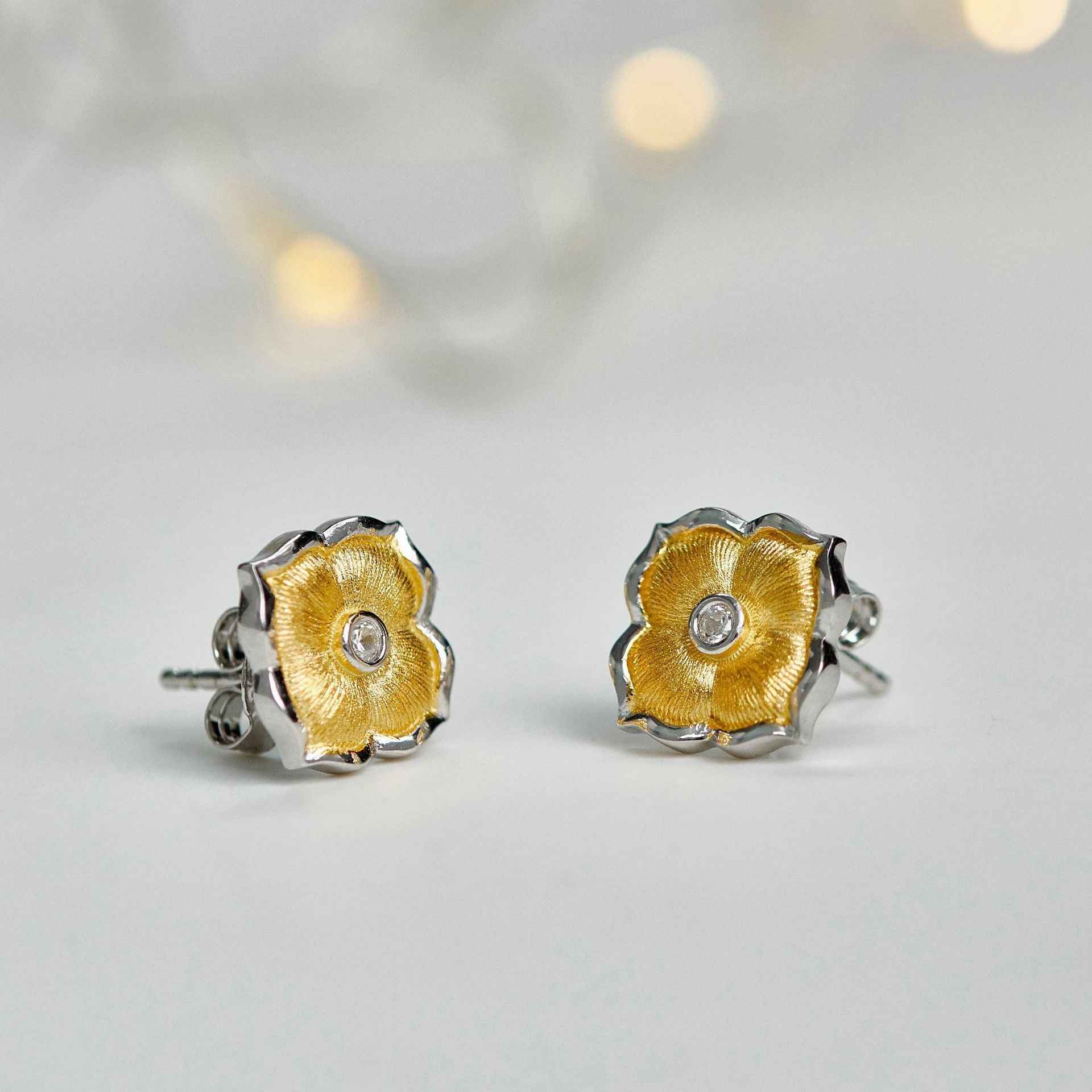 Two-Tone Flower Earrings with Brushed Finish