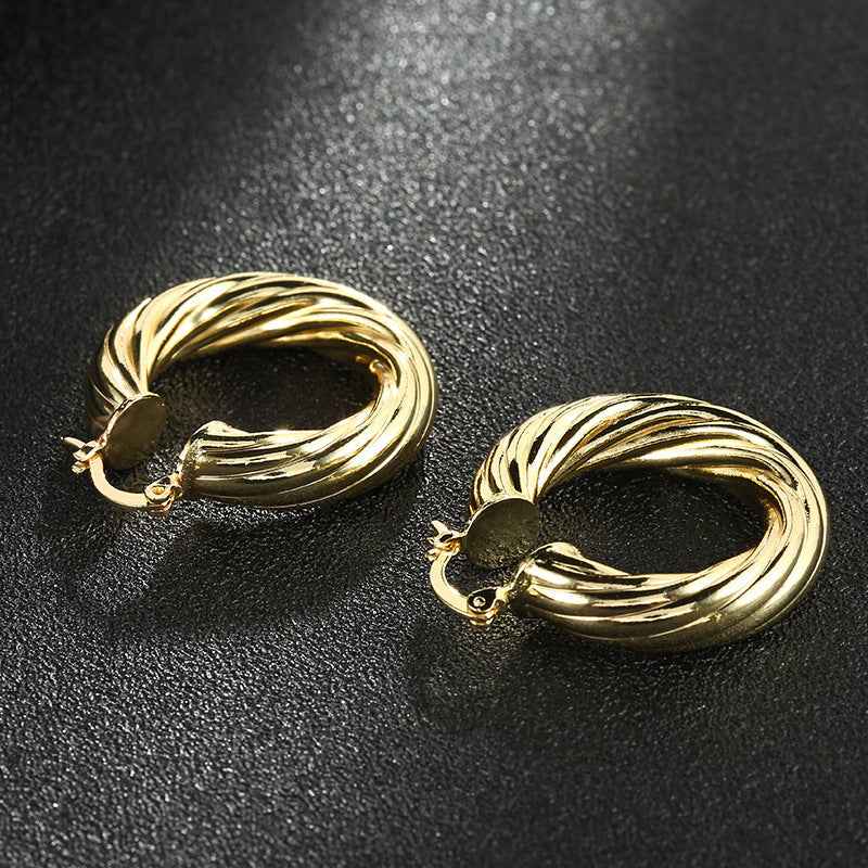 Gold-Tone Geometric Clip-On Earrings - Vintage Twist Hollow Design for Non-Pierced Minimalist Jewelry