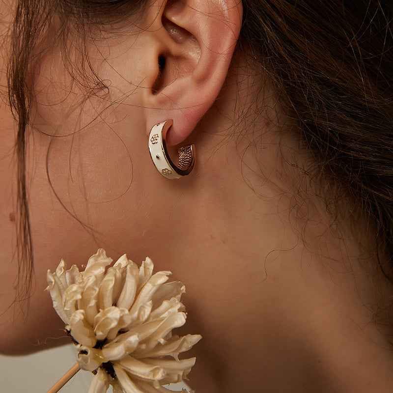 Light Luxury Enamel Earrings – S925 Sterling Silver Needle, Zinc Alloy Body, Modern Women's Jewelry