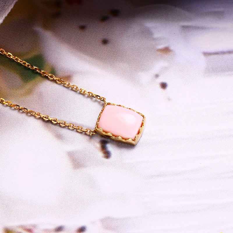 Lace Shell Pendant Necklace in Silver with Queen or White Shell and Gemstone Inlay - Adjustable Chain