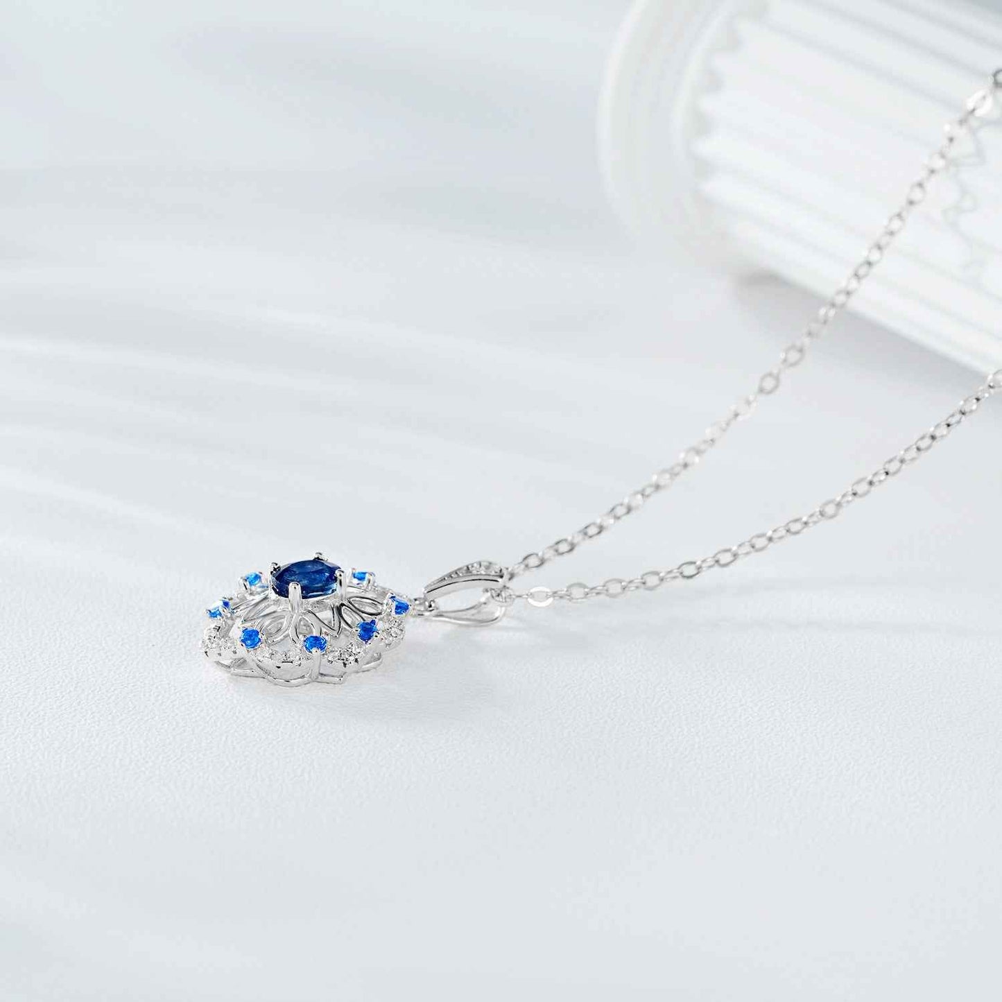 Natural Sapphire Flower Pendant Necklace | S925 Sterling Silver Vintage Retro Design with Adjustable Chain